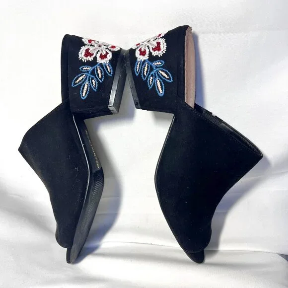 Restricted Women's Slip On Block 2 1/2" Heels-Black Floral Embroidered-Open Toe - Picture 3 of 16